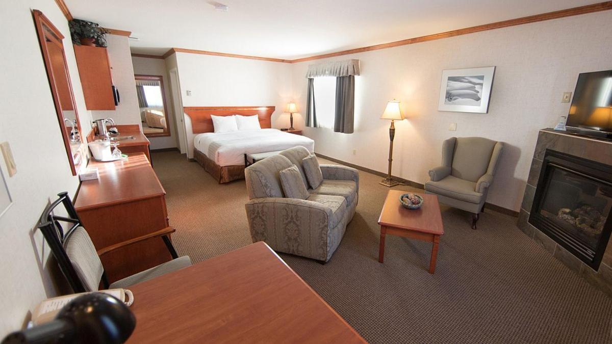 Mount Robson Inn Jasper Eksteriør billede